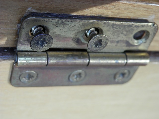 Fire Door Hinges: Your Questions Answered